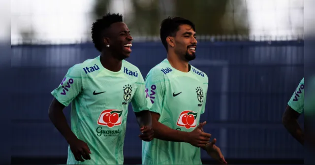 Imagem ilustrativa da notícia Após sofrer racismo, Vini Jr sorri na Seleção e recebe apoio