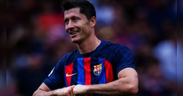 Imagem ilustrativa da notícia Barça vence Elche com dois de Lewa e assume liderança 