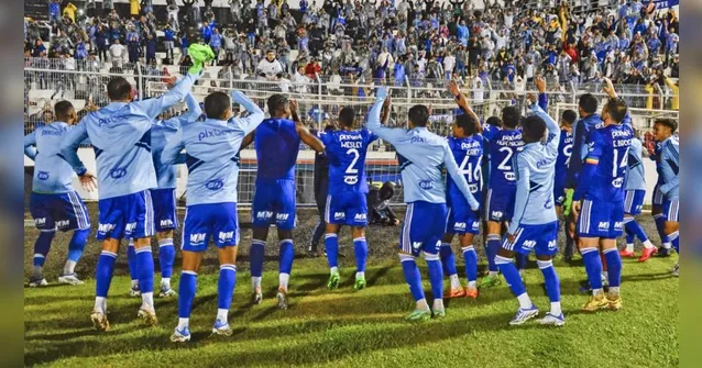 Imagem ilustrativa da notícia Cruzeiro goleia Ponte e pode ser campeão antecipado na sexta
