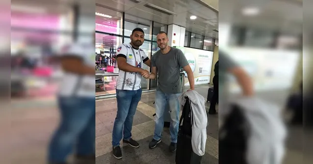 Imagem ilustrativa da notícia Eliminado, goleiro Deola se despede de clube do Pará