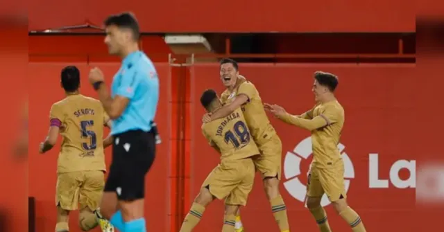 Imagem ilustrativa da notícia Barcelona vence Mallorca e assume a liderança do Espanhol