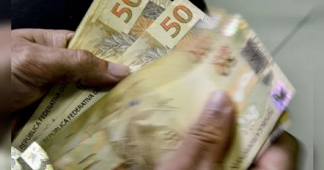 Imagem ilustrativa da notícia Governo do Pará antecipa o 13º para 100 mil servidores
