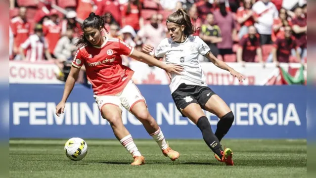 Imagem ilustrativa da notícia Ao vivo: Corinthians e Inter decidem o Brasileiro Feminino