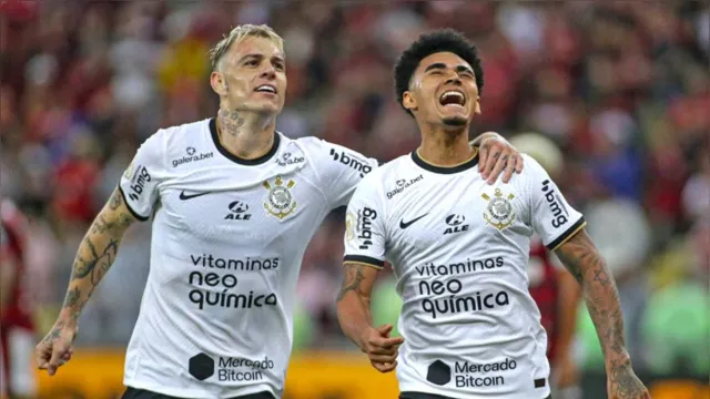 Imagem ilustrativa da notícia Corinthians vence Flamengo e garante vaga na Libertadores