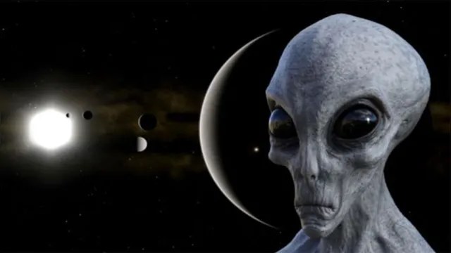 Imagem ilustrativa da notícia "Viajante do tempo" diz que Terra será invadida por ETs 