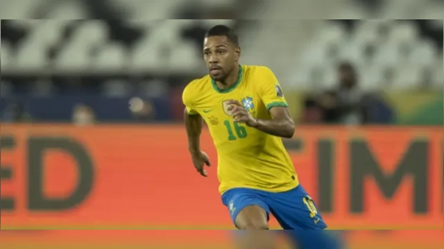 Imagem ilustrativa da notícia Alex Sandro é cortado e Lodi retorna à seleção brasileira