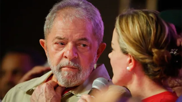 Imagem ilustrativa da notícia Ministra suspende direitos de resposta dados a Lula 