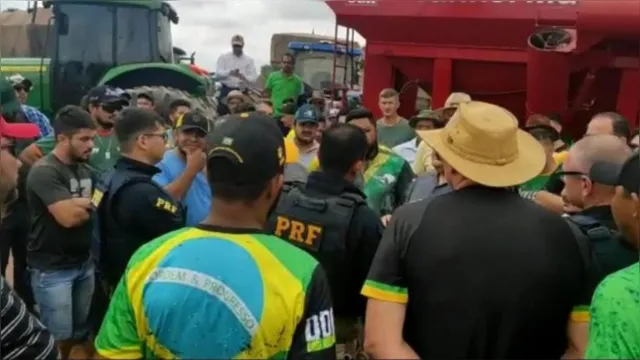 Imagem ilustrativa da notícia MPF pede à PF e PRF desbloqueio de estradas no Pará