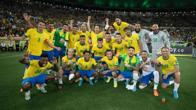 Imagem ilustrativa da notícia Brasil aumenta liderança em ranking da Fifa antes da Copa