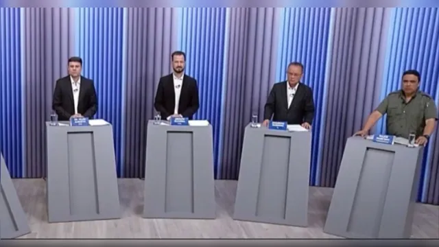 Imagem ilustrativa da notícia Debate é marcado por ausência de ideias e propostas