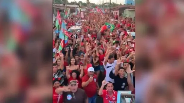 Imagem ilustrativa da notícia Tiros em comício do PT aterrorizam apoiadores de Lula no RN