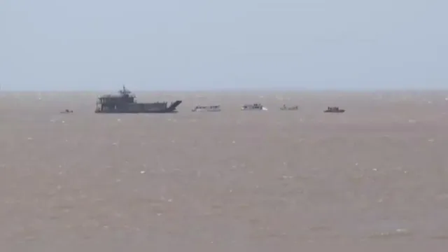 Imagem ilustrativa da notícia Vídeo:
buscas por vítimas de naufrágio continuam em Cotijuba