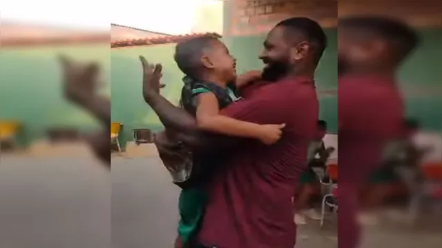 Imagem ilustrativa da notícia Vídeo: Atacante Jóbson reencontra filho após um ano