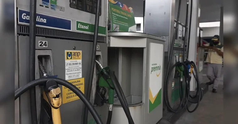Imagem ilustrativa da notícia Gasolina aumenta pela terceira semana seguida, aponta ANP