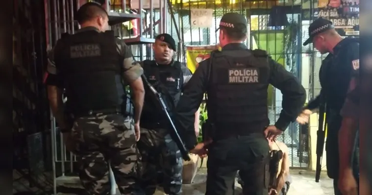 Imagem ilustrativa da notícia Amigos se desentendem e trocam facadas no bairro da Pedreira