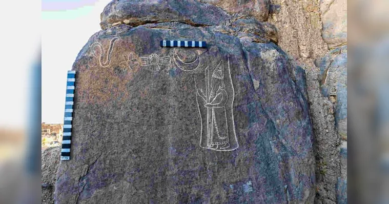 Imagem ilustrativa da notícia Arqueólogos acham escultura do último rei da Babilônia