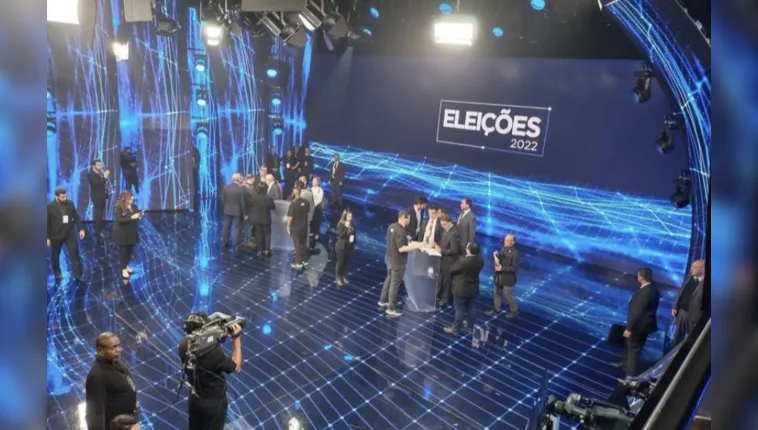 Imagem ilustrativa da notícia Debate: Band encosta na Globo e bate recorde no YouTube