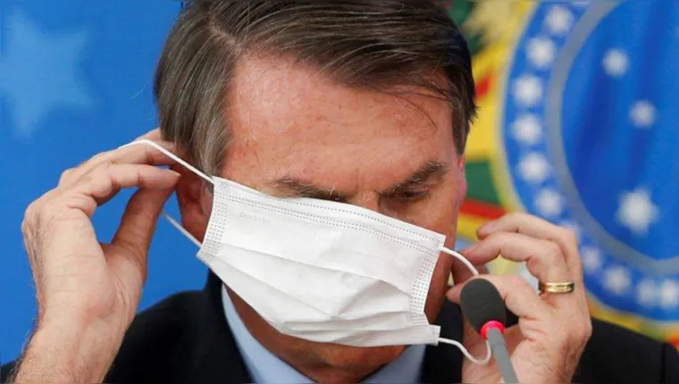 Imagem ilustrativa da notícia “Dei
uma aloprada”, diz Bolsonaro sobre falas da pandemia
