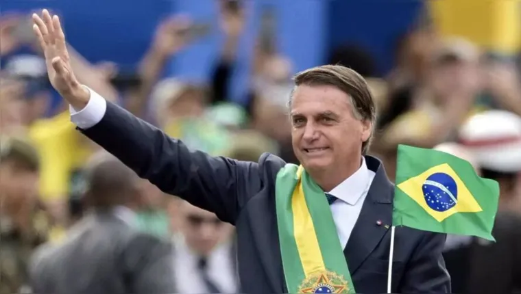 Imagem ilustrativa da notícia Paraenses acusam Bolsonaro de vinda "eleitoreira" ao Círio