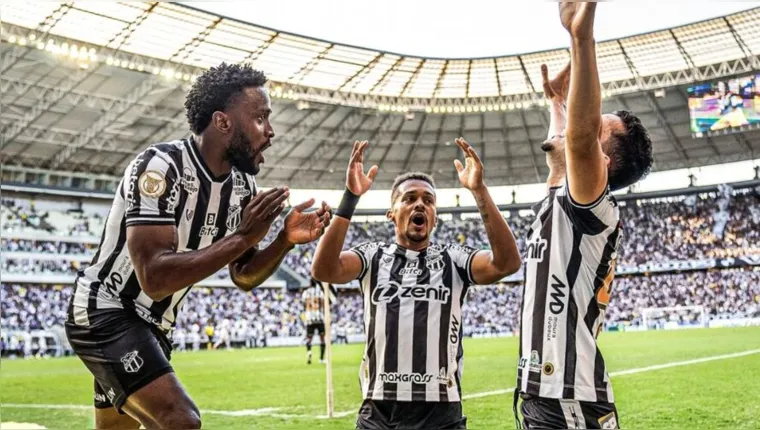 Imagem ilustrativa da notícia Ceará derrota o Santos e respira no Brasileirão