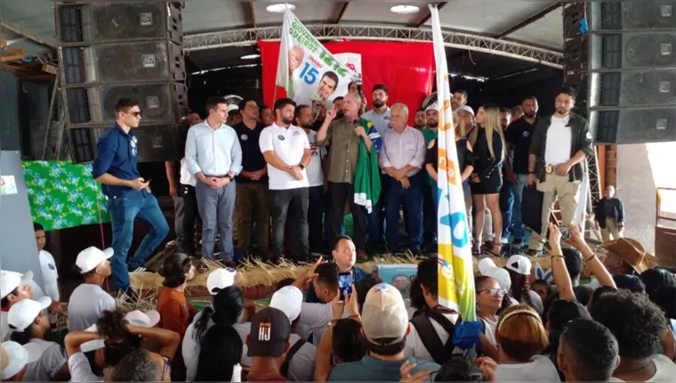 Imagem ilustrativa da notícia Ciro Gomes se reúne com apoiadores e aliados em Belém
