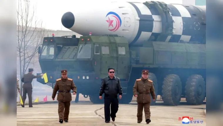 Imagem ilustrativa da notícia Guerra? Coreia do Norte dispara míssil em direção ao Japão