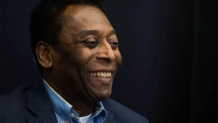 Imagem ilustrativa da notícia Pelé faz 82 anos e ganha homenagens de famosos; veja
