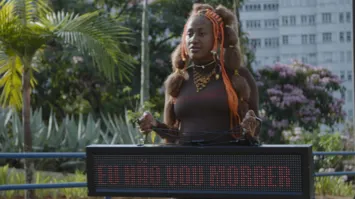 Filme acompanha pessoas soropositivas em conversas francas sobre a doença