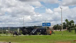 A Polícia Militar do DF desativou explosivo em via de acesso ao Aeroporto de Brasília, no último sábado (24).