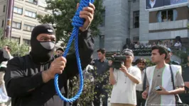 Mohsen Shekari é considerado o primeiro manifestante a ser executado por participar dos protestos contra o regime