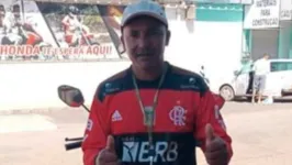 Domingos Soares da Silva trabalha como mototaxista alternativo no núcleo São Félix
