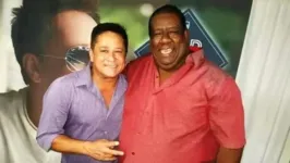 Leonardo e Mario Soares: a voz e o autor de Pense em Mim