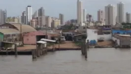 O corpo foi encontrado boiando nas proximidades do porto Mega, localizado na Bernardo Sayão.