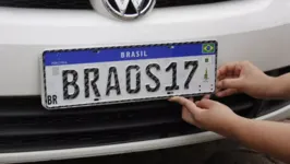 A placa é a identidade oficial daquele veículo
