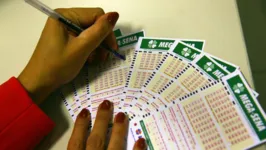 Veja os números sorteados na Mega neste sábado (19)!