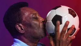 Pelé é o maior atleta do século XX e o Rei do futebol