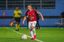 Paysandu será o primeiro clube brasileiro na carreira do meia venezuelano Robert Hernández