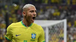 Richarlison, o "Pombo", é um dos titulares no ataque de Tite