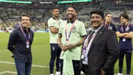 O jogador esteve presente durante o jogo contra Camarões