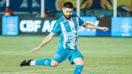 O jogador atuou em sua segunda partida consecutiva, entrando no segundo tempo