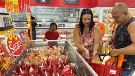 Por conta do aumento nos preços, o tradicional peru será substituído por opções mais baratas na ceia de Natal.