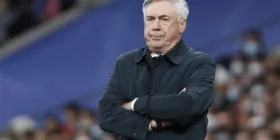 Técnico Carlo Ancelotti