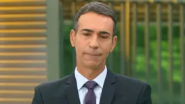 César Tralli precisou respirar fundo para segurar a emoção e continuar a apresentar o programa noticioso.