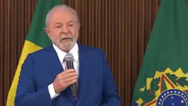 Lula discursa durante primeira reunião ministerial, nesta sexta-feira (6).