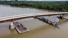 A ponte que liga o centro de Belém ao distrito de Outeiro.