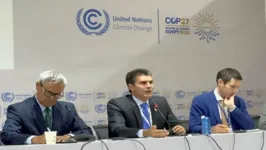 Governador Helder Barbalho durante o painel que discutiu o papel da Amazônia nas emissões líquidas zero do Brasil.