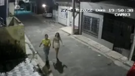 As jovens caminhavam pela Travessa do Chaco, entre a passagem Jarina e a avenida João Paulo ll