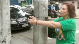 Carla Zambelli armada nas ruas de São Paulo