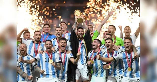Imagem ilustrativa da notícia Campeão, Messi é eleito o melhor jogador da Copa no Qatar