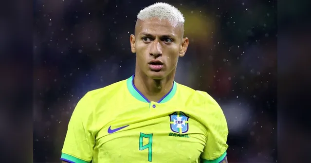 Imagem ilustrativa da notícia Richarlison se solidariza após tragédia no Espirito Santo